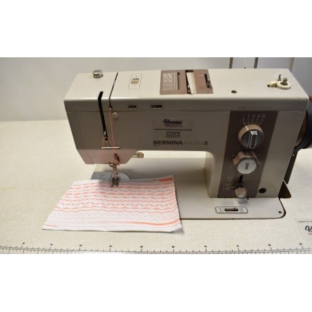 Bernina 950 Zig Zag industrial sewing machine 